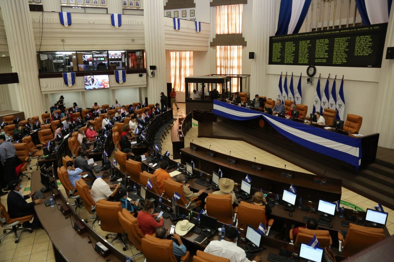 Diputados orteguistas aprueban reforma a la Ley General de Aguas