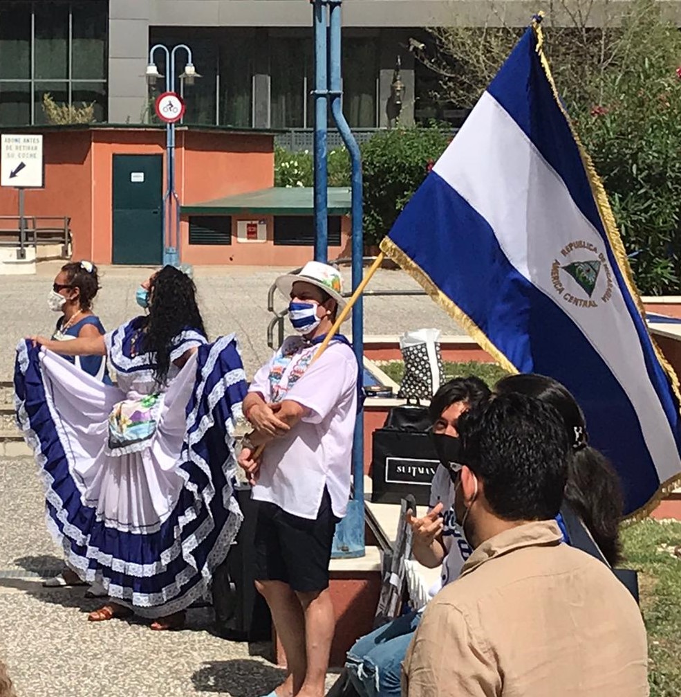 Nicaragüenses en España recaudan ayuda para afectados por huracán Eta