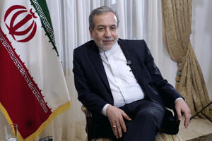Irán pide a EE.UU. una solución nuclear negociada y se muestra abierto a inspecciones