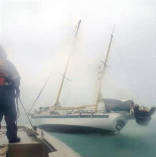 Rescatan a un italiano arrastrado a alta mar por vientos de Iota