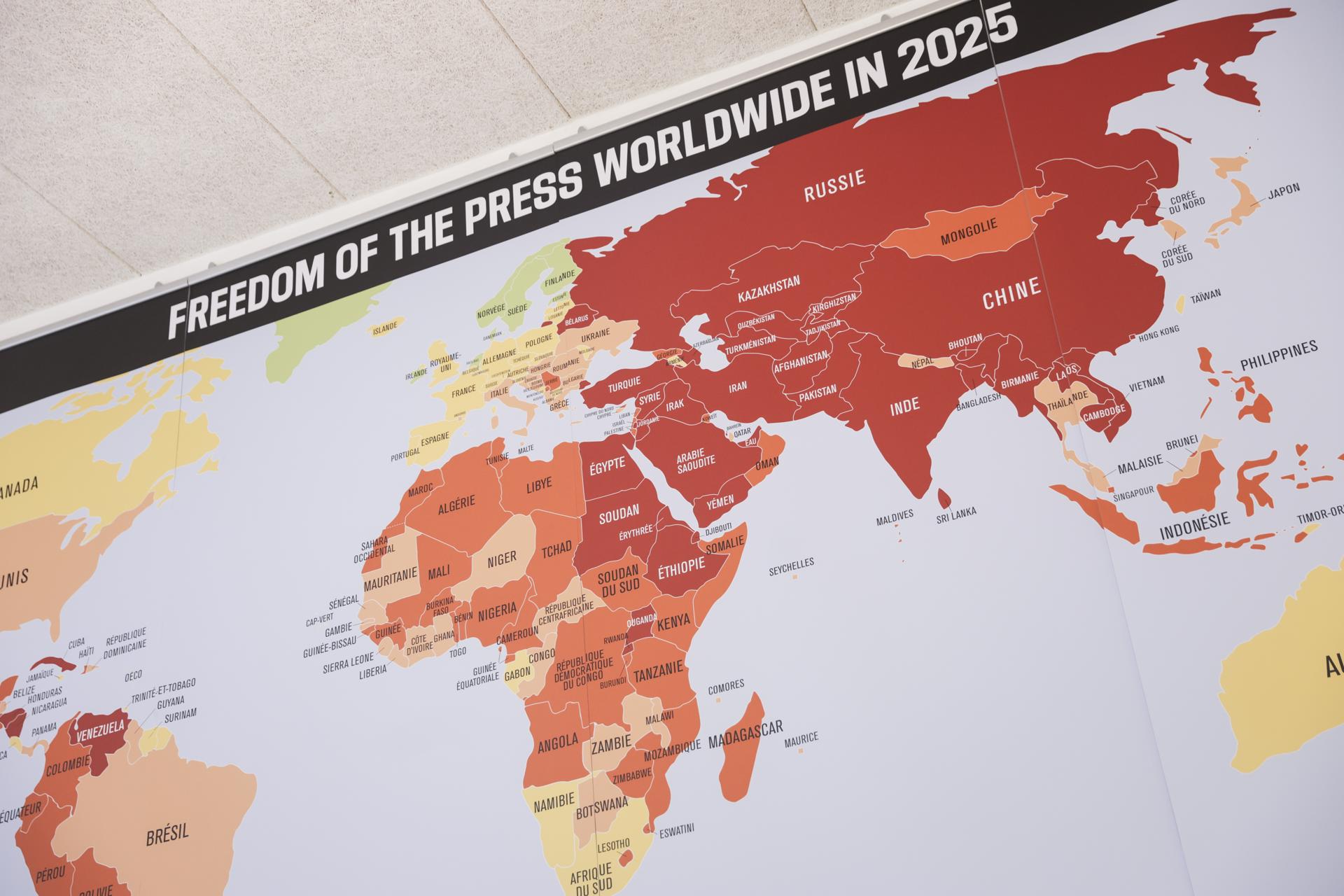 RSF: La libertad de prensa mundial está en su peor momento por la economía de los medios