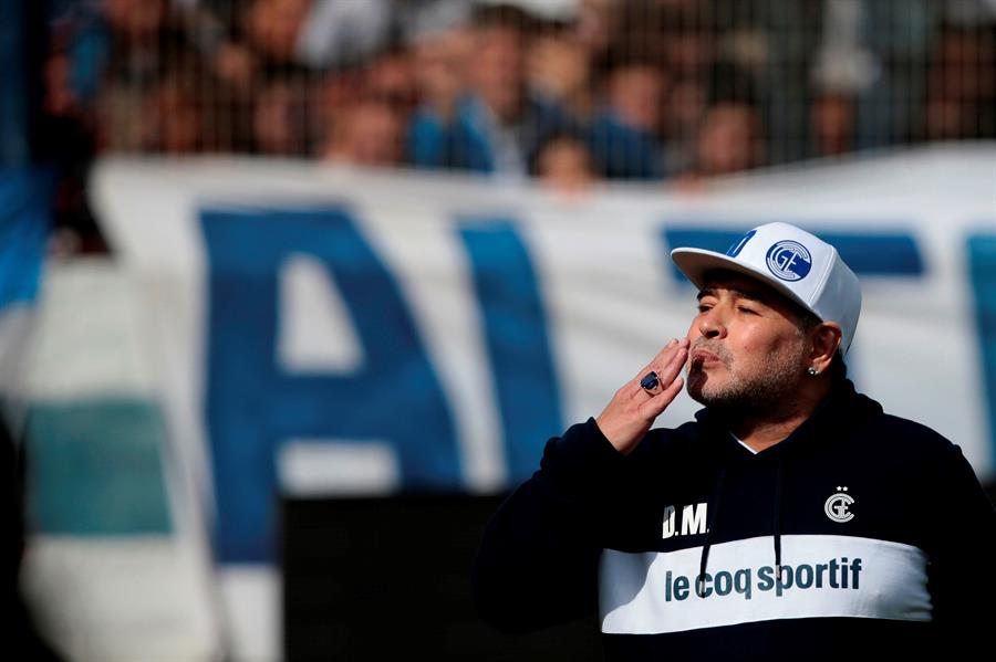 Médico de Maradona dice que hizo «lo mejor» que pudo y niega responsabilidad