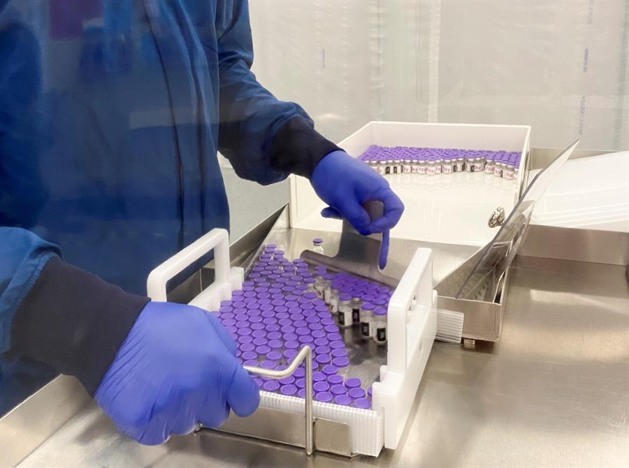 Reino Unido empezará a vacunar a su población contra el coronavirus la próxima semana