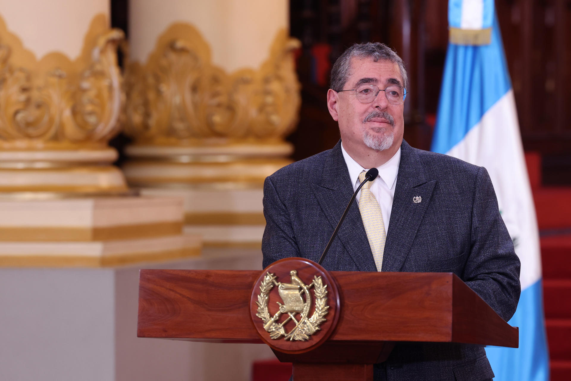 El presidente de Guatemala condena «rotundamente la represión» contra el pueblo venezolano