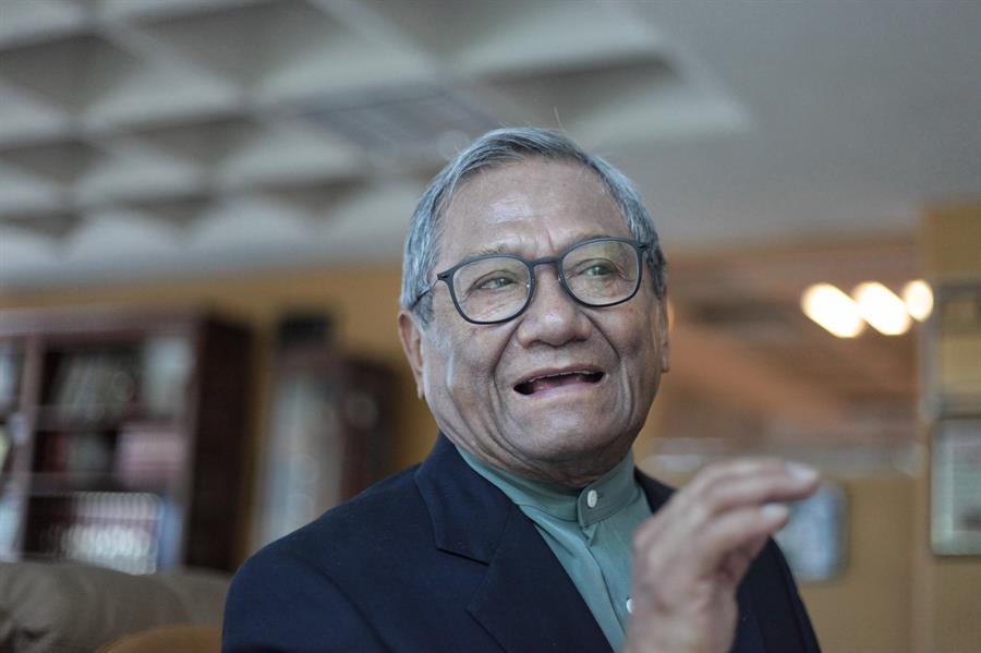 Muere por Covid-19 el cantautor Armando Manzanero