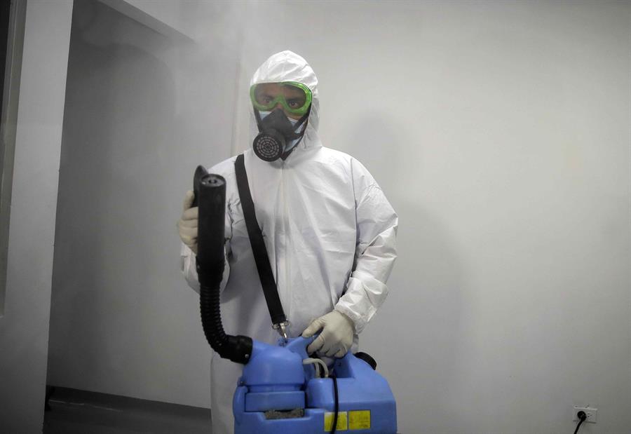 El Salvador apuesta por la «inmunidad de rebaño» contra el coronavirus