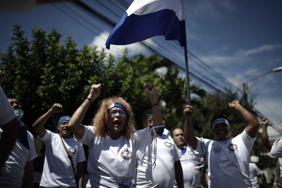 Un centenar de profesionales proponen un plan para una Nicaragua «democrática» sin Ortega