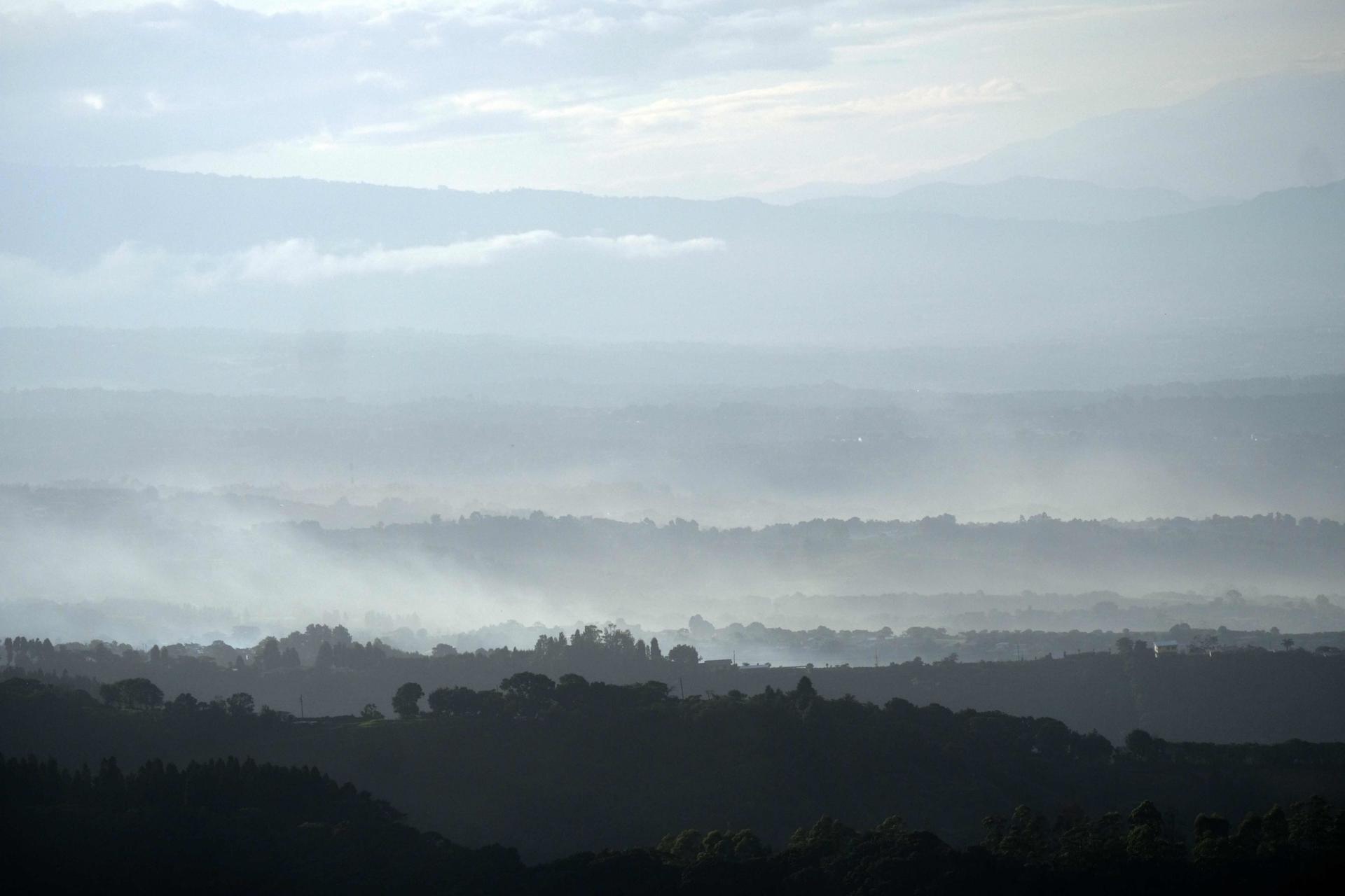 Cierran el parque nacional Volcán Poás por incremento de gases en Costa Rica