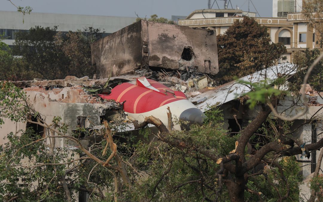 La cifra de muertos en la tragedia aérea de Air India supera los 270, según la policía