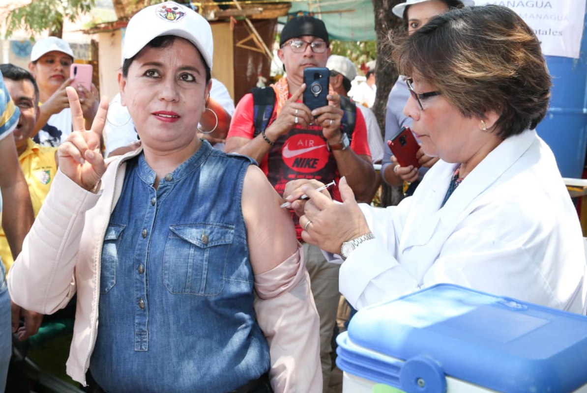 3 de cada 10 nicaragüenses recibirán la vacuna rusa, proyecta el Minsa