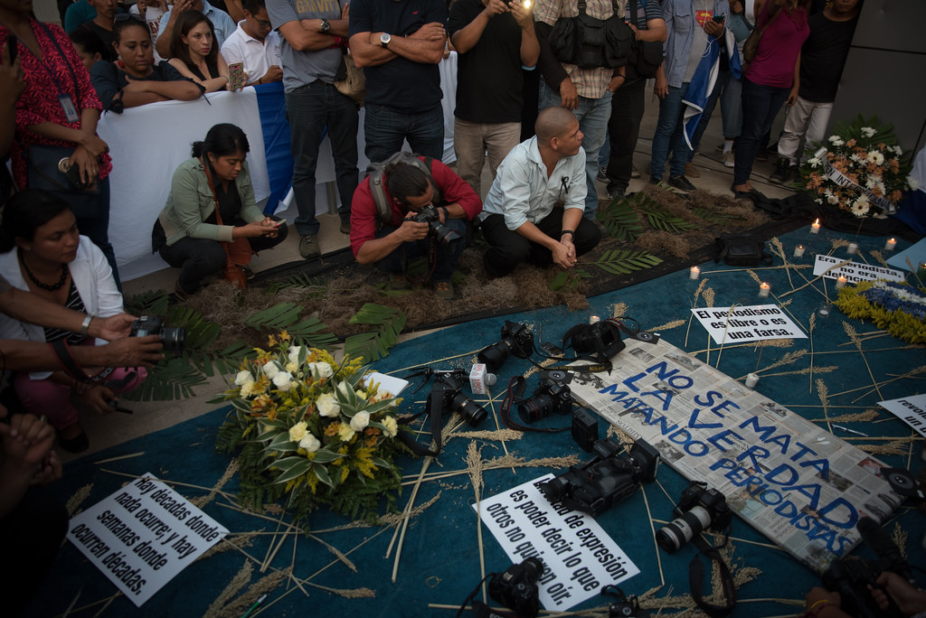 Recrudece represión a medios independientes y más periodistas salen al exilio