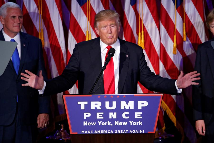 Trump prepara unos cien indultos, entre los que no se incluye él mismo