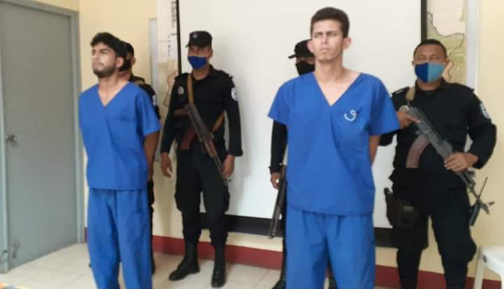 Presentan a sospechosos de asesinar Katring en Jalapa