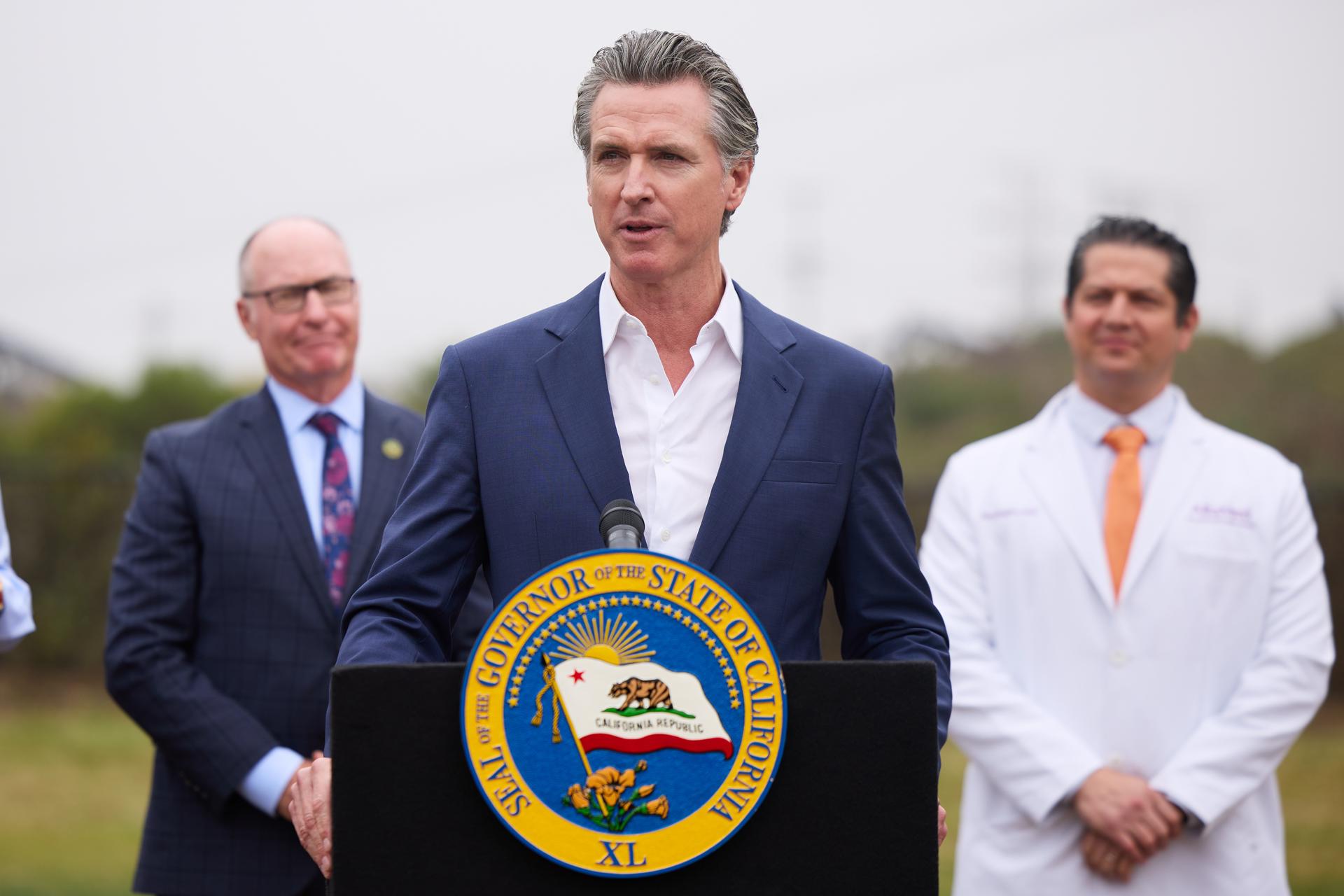 California se prepara para enfrentar en corte las posibles «extralimitaciones» de Trump