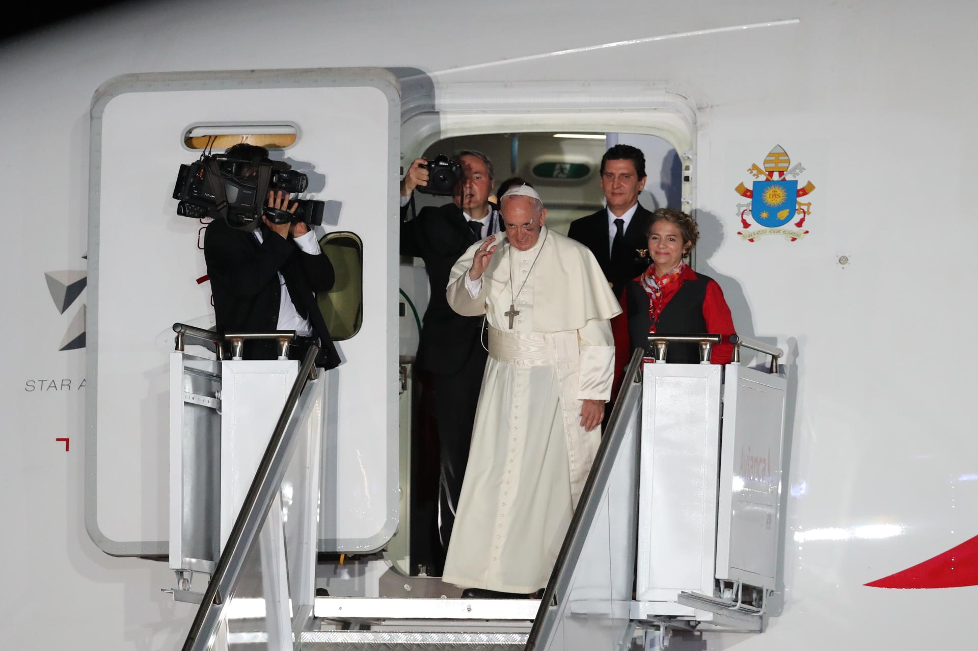 Ocho viajes a América y una misión: el papa que incomodó a los poderosos