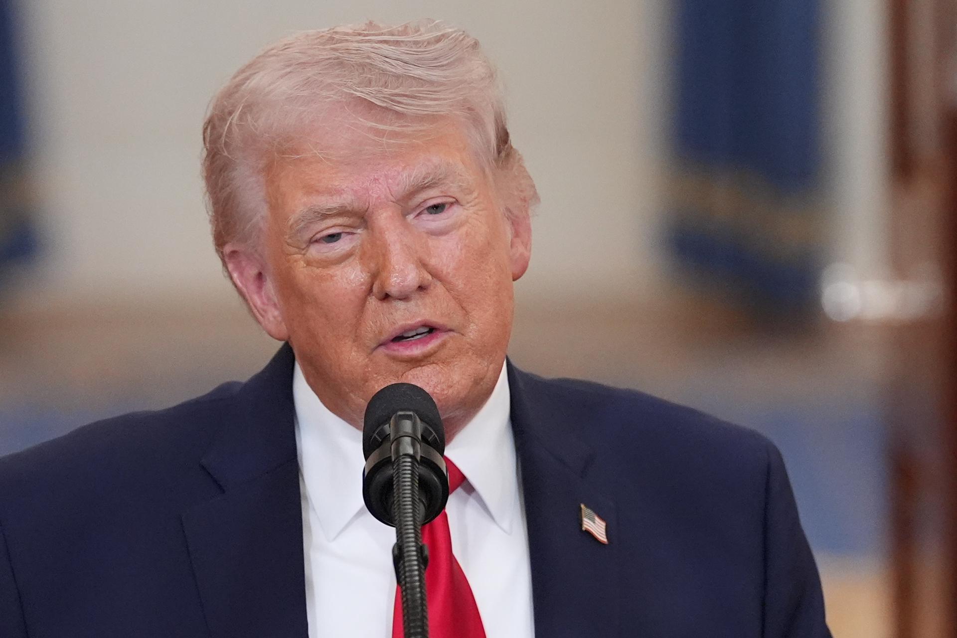 Trump felicita a la tripulación de Artemis II y apunta a Marte como próximo paso