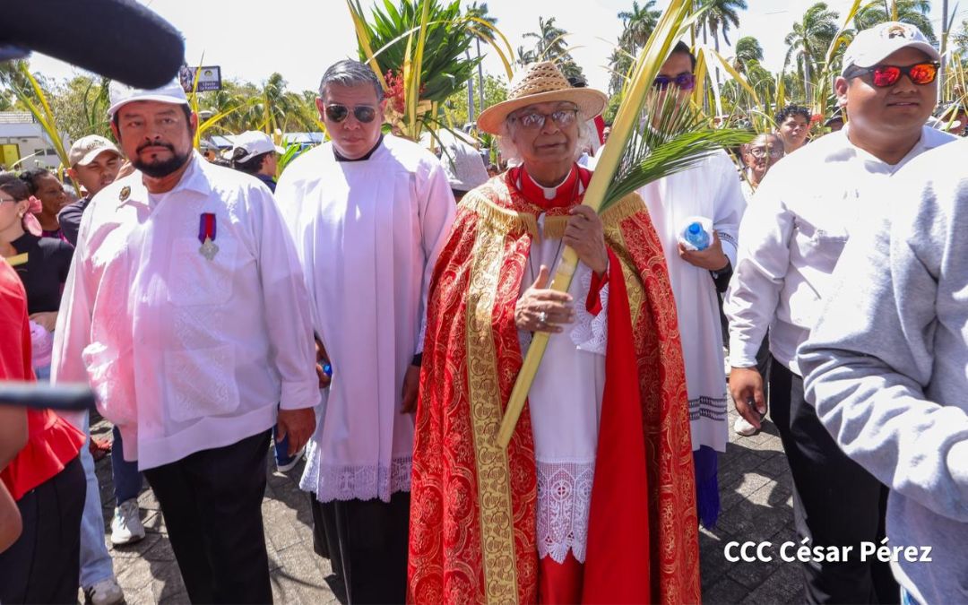 Régimen prohíbe procesiones, pero exhibe misas para mostrar “falsa normalidad” en Nicaragua