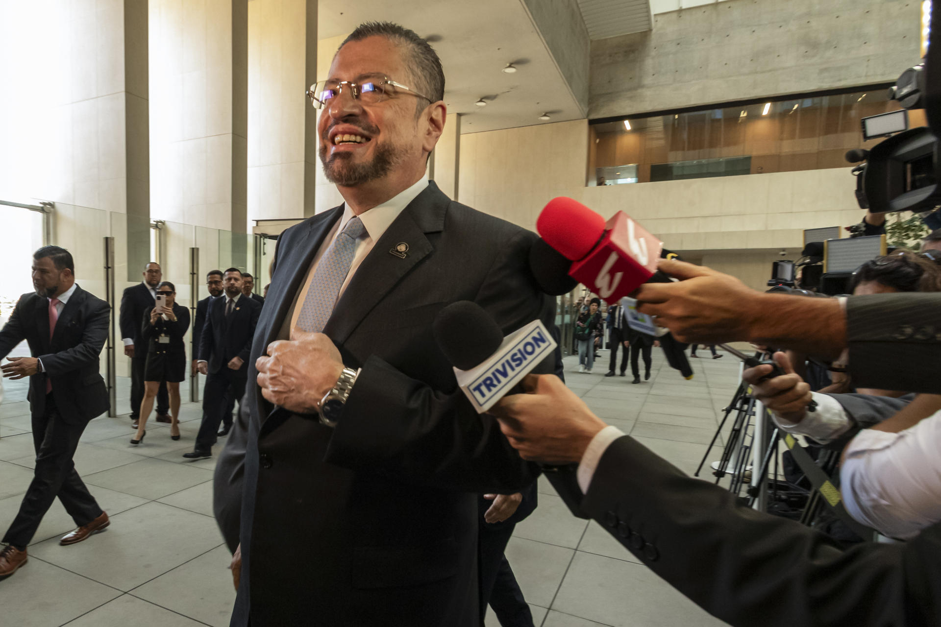Chaves califica acusación de «montaje político» y un «intento de golpe de estado judicial»