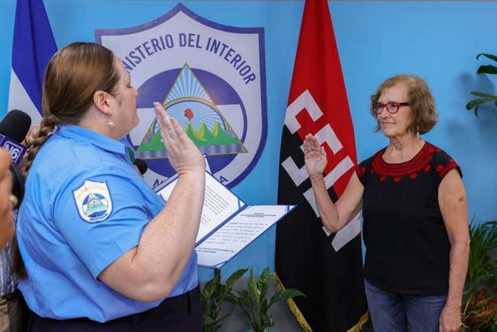 Ortega nacionaliza a una escritora estadounidense en medio de otra ola de desnacionalizaciones a presos políticos