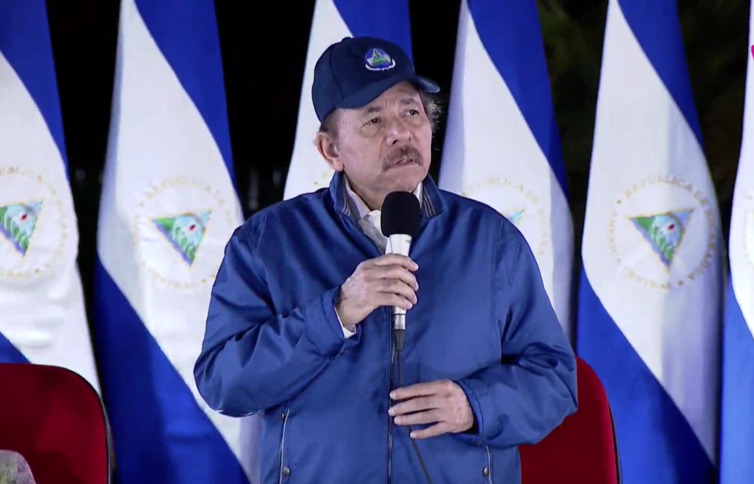 Ortega pide diálogo a Estados Unidos y Europa para que cesen las sanciones