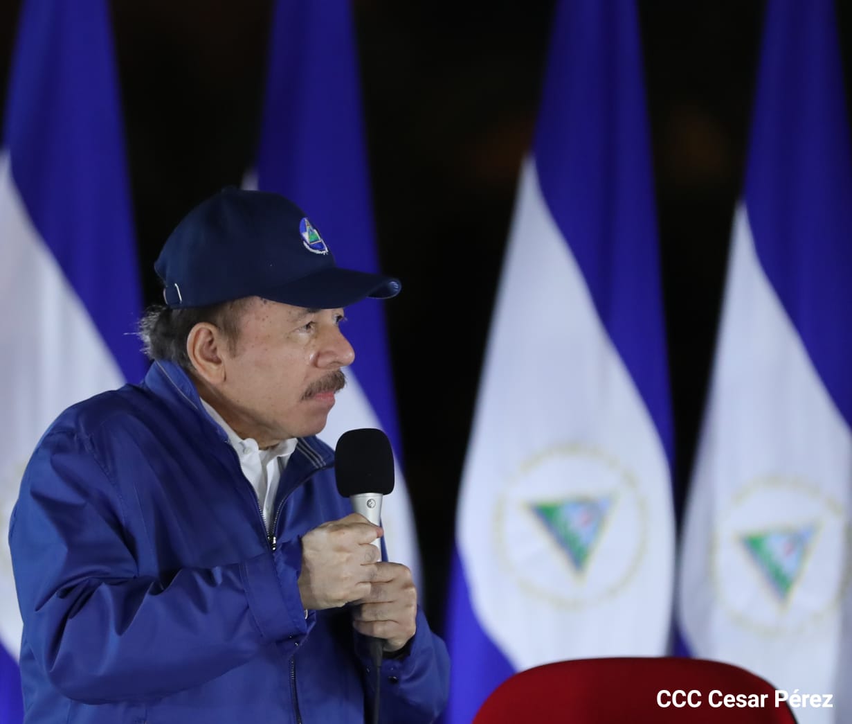 Analistas: Las sanciones están «apretando» a Daniel Ortega
