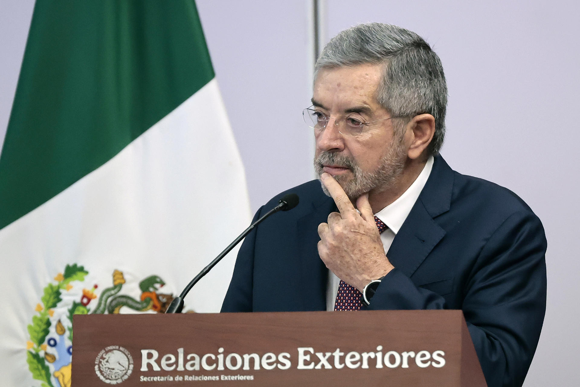 México reporta diez nacionales muertos en operativos o bajo custodia del ICE en EEUU