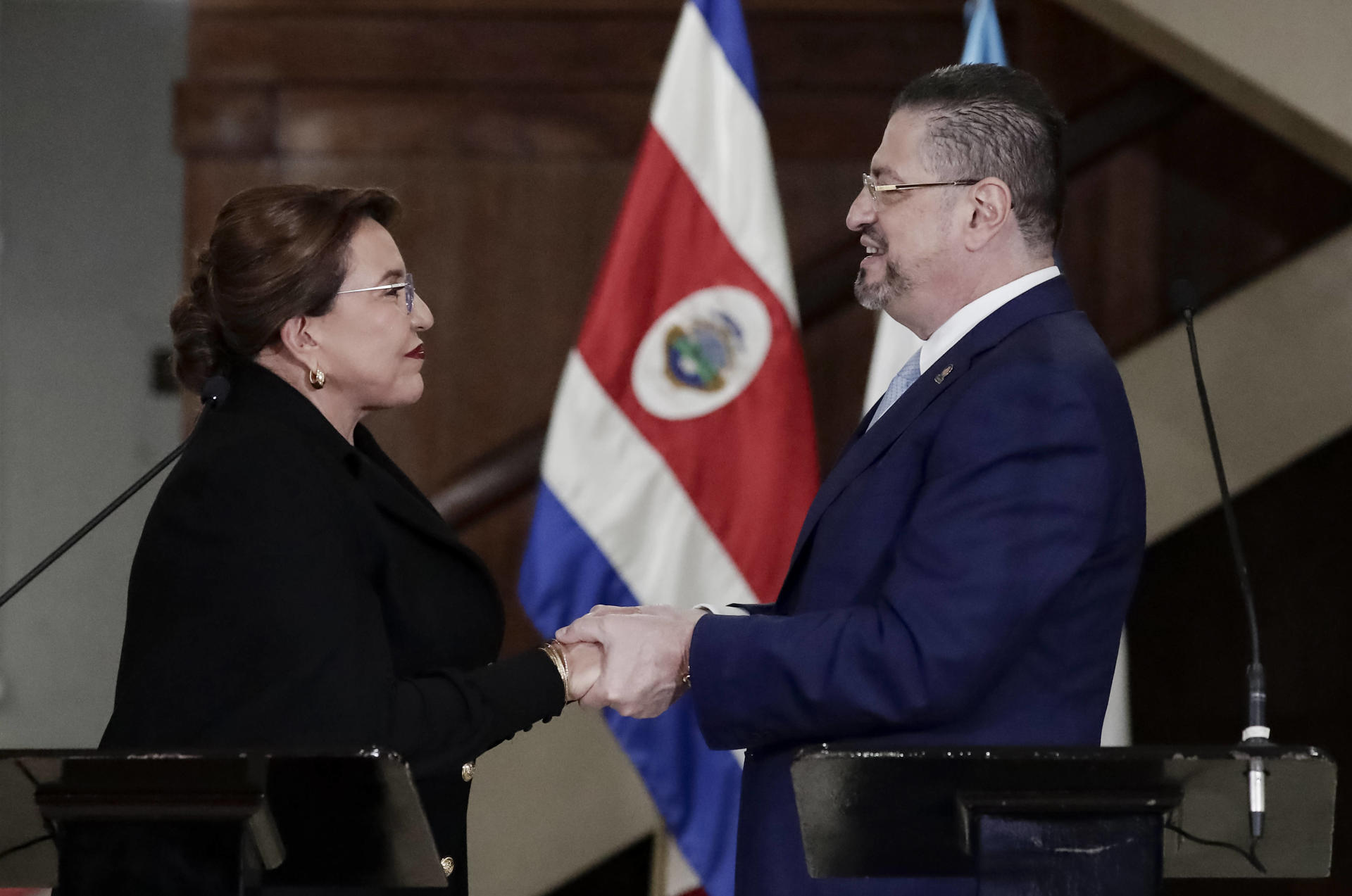 Costa Rica y Honduras acuerdan trabajar por la «reactivación» del SICA