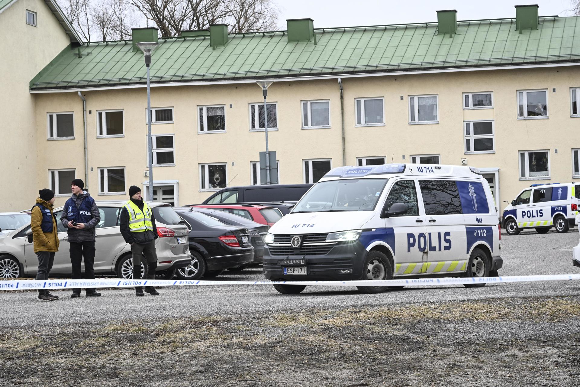 Un niño de doce años mata a tiros a un compañero y hiere a otros dos en Finlandia