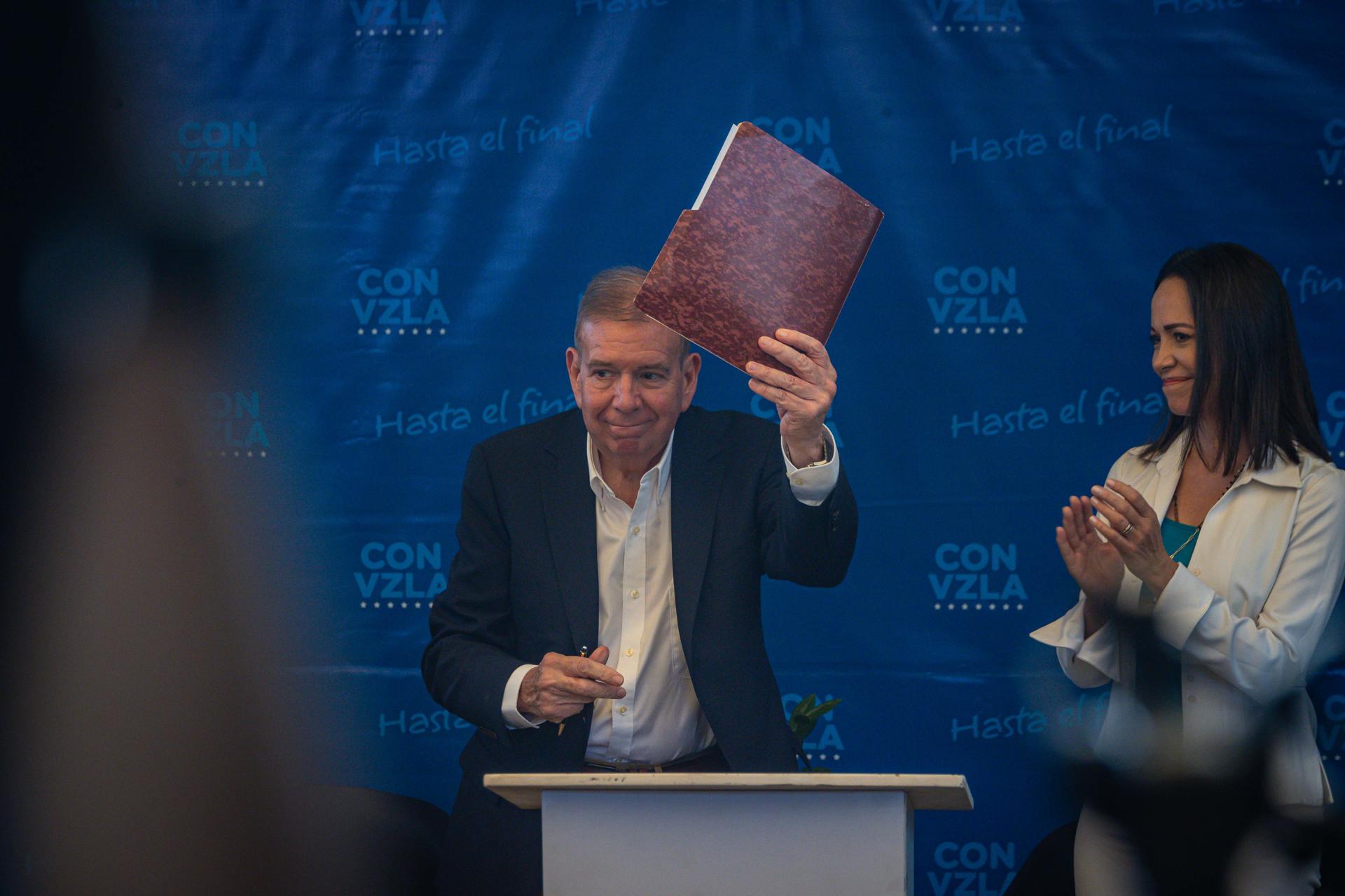 Edmundo González Urrutia, convencido de su «triunfo» en las presidenciales de Venezuela