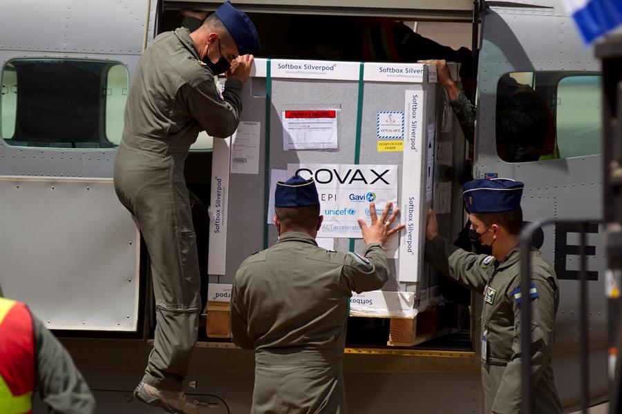 Honduras recibe las primeras 48.000 vacunas bajo el mecanismo Covax