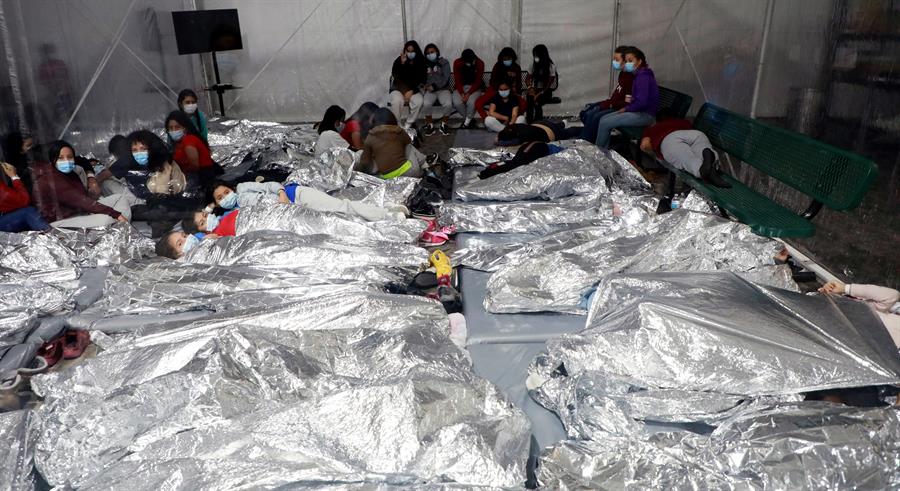EE.UU. prevé que la llegada de niños migrantes se dispare en los próximos meses