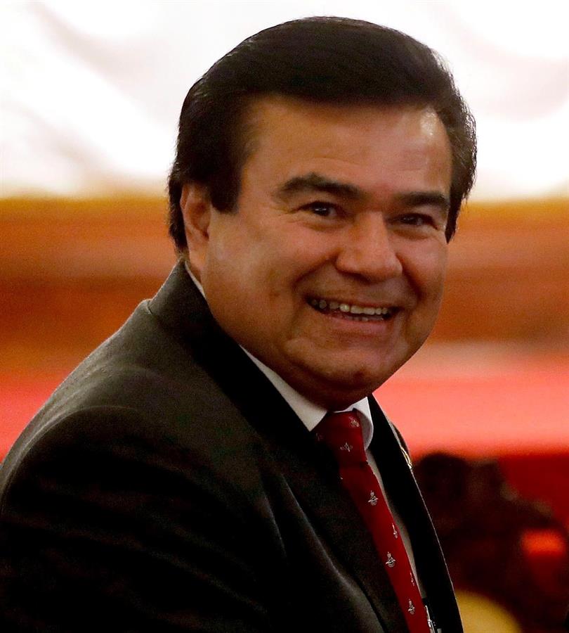 Exministro de Cultura guatemalteco se entrega por acusaciones de corrupción
