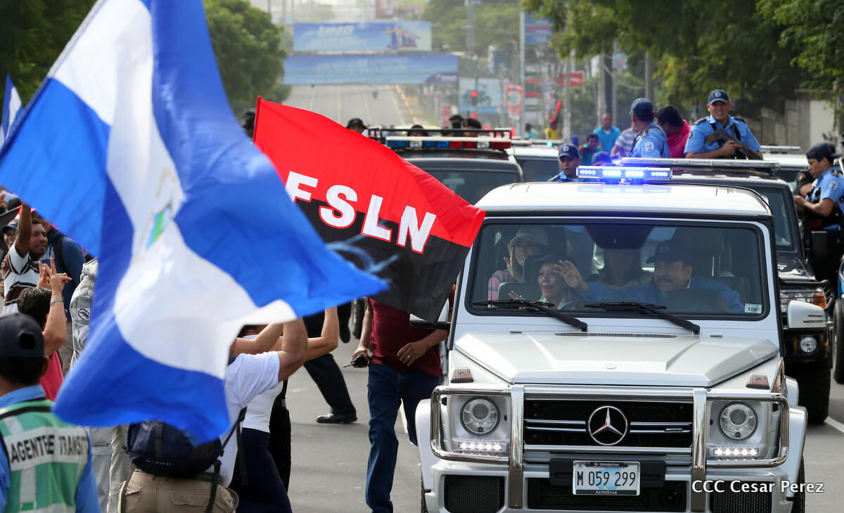 Sacar la basura y cerrar puertas: las muestras de rechazo al Repliegue de Ortega