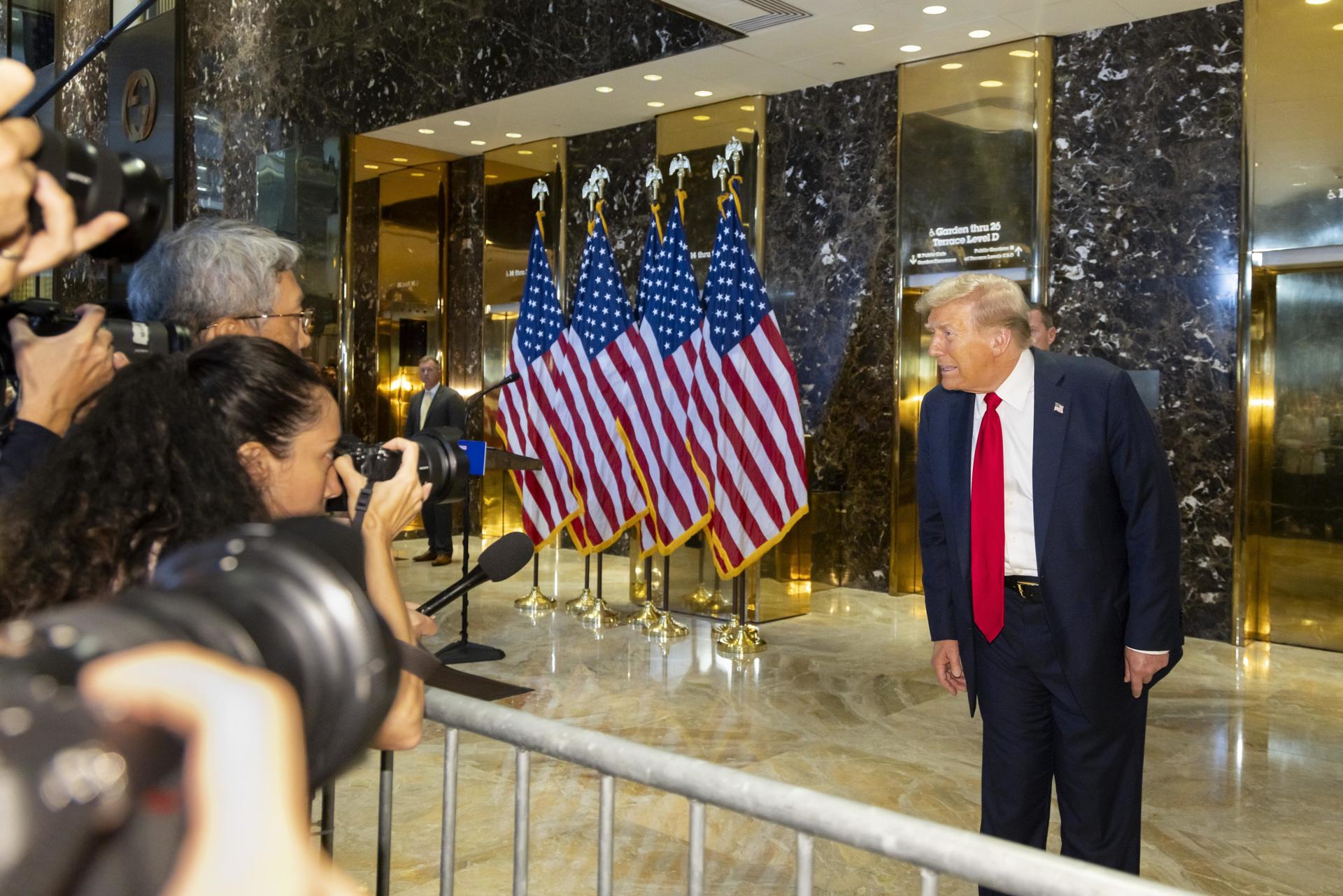 Trump dice que si gana ordenará «liberar» a Aurora, «tomado por pandillas inmigrantes»