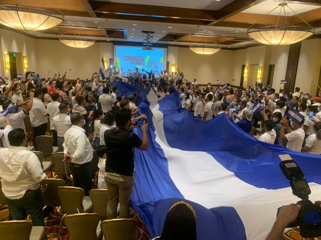 Estudiantes universitarios a Ortega: «Esto no es Venezuela, esto no es Cuba»
