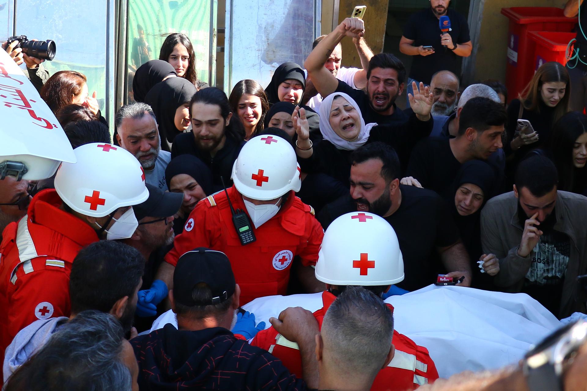 Borrell condena la muerte de tres periodistas en Líbano a causa de un bombardeo israelí
