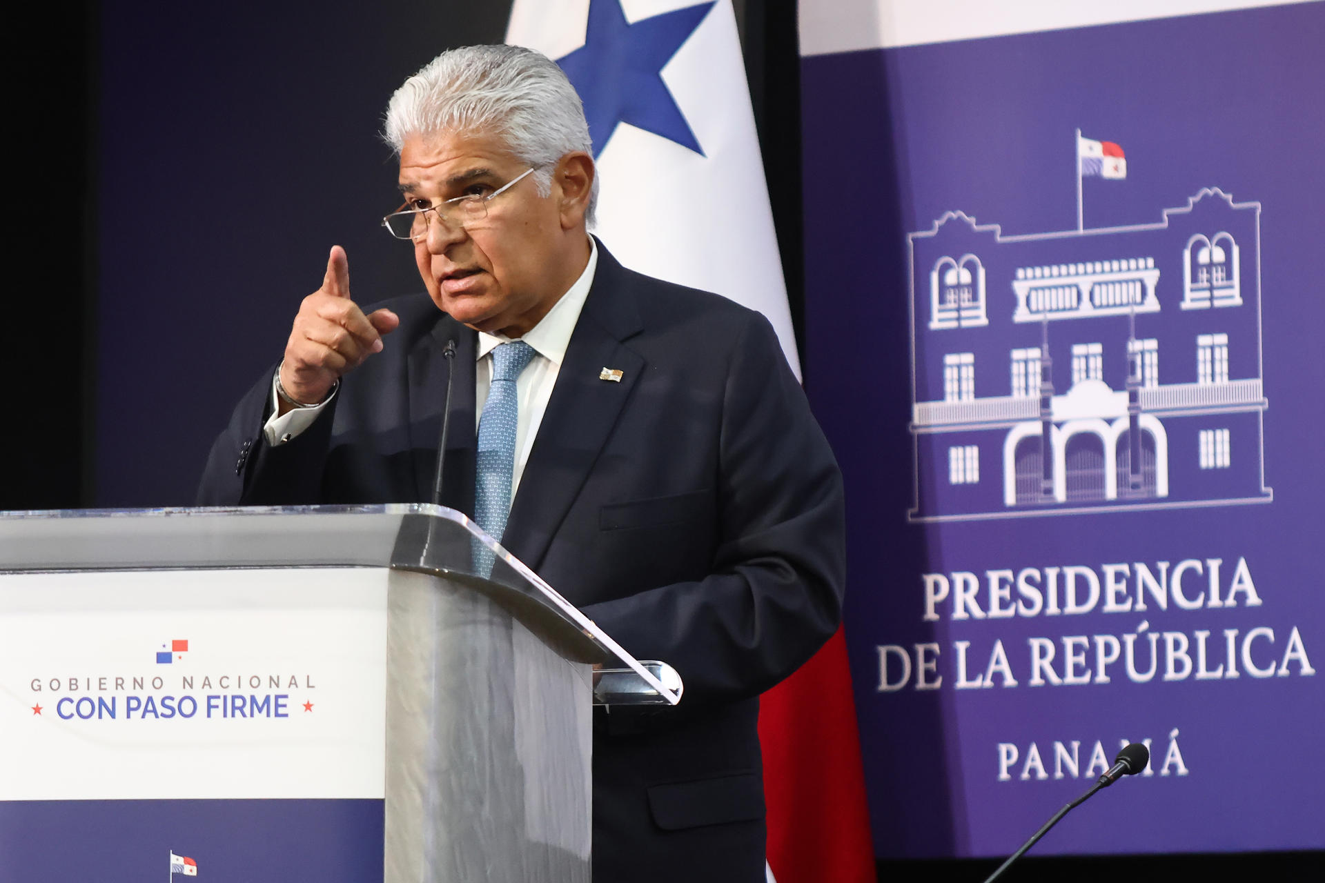 Mulino señala de «falsedad intolerable» anuncio de EEUU de no pago de tarifas en el Canal