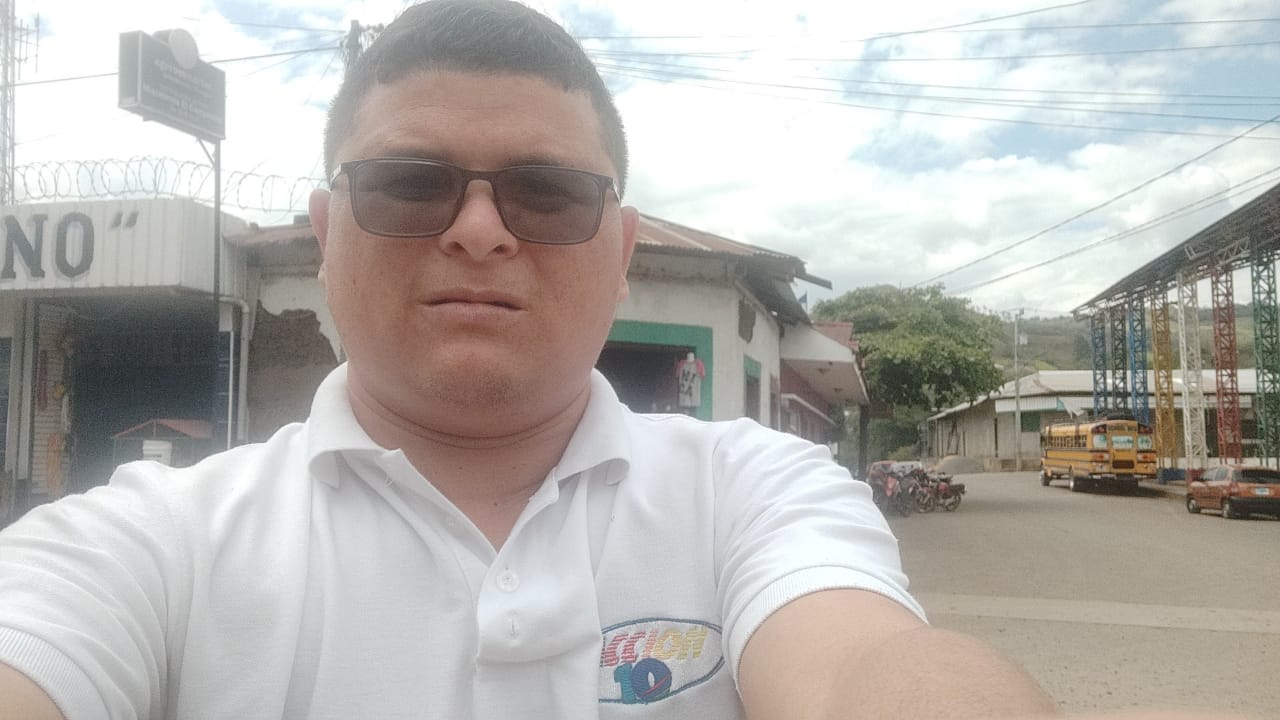 Policía detiene y luego libera a periodista en San Sebastián de Yalí, Jinotega