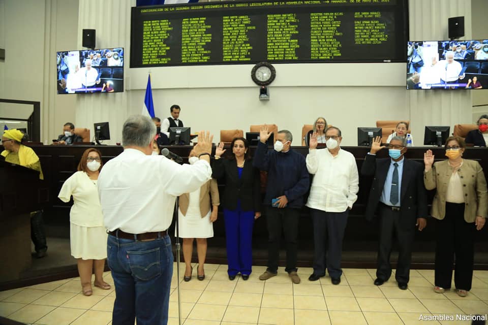 Magistrados, juramentados hoy, se apresurarán para convocar a elecciones