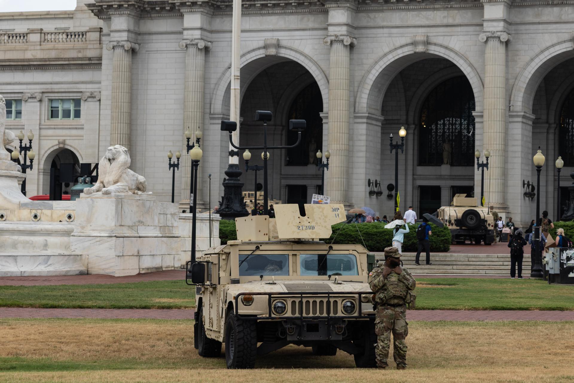 Autoridades de Washington demandan al Gobierno de Trump por la «toma hostil» de la Policía
