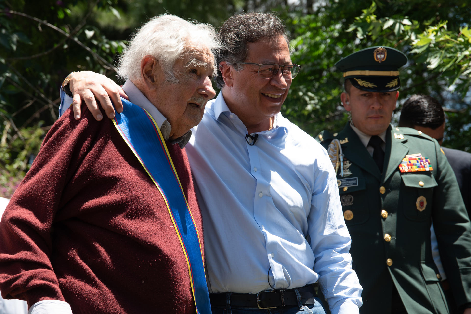 Petro se despide de su «hermano» José Mujica y elogia su sueño de unidad latinoamericana