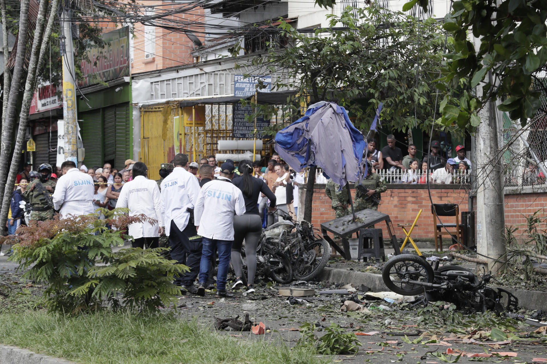 Al menos una persona muerta y nueve heridos por explosión de bombas en la ciudad colombiana de Cali