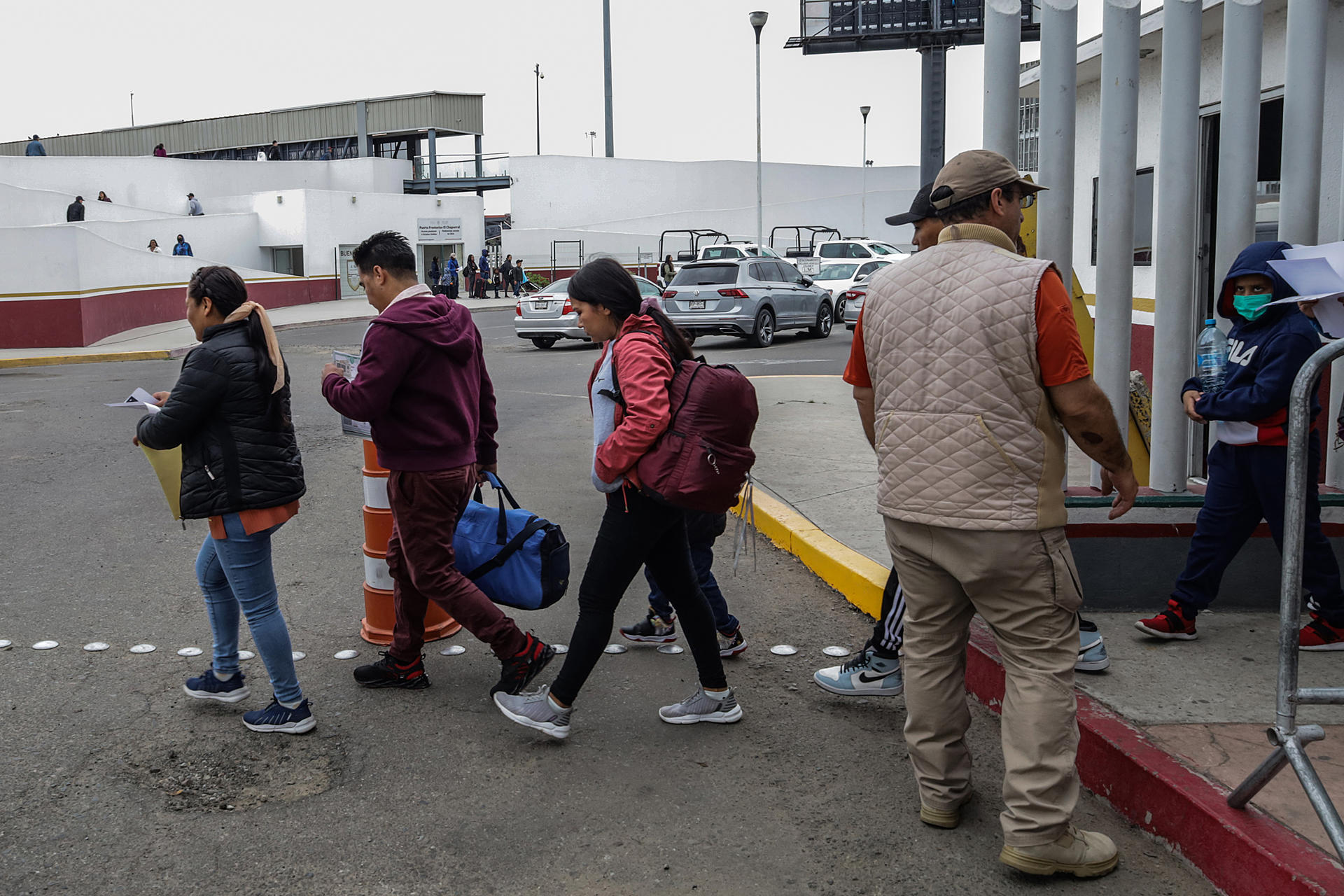 17 nicaragüenses se van del país cada hora: casi 200 mil han emigrado en 16 meses