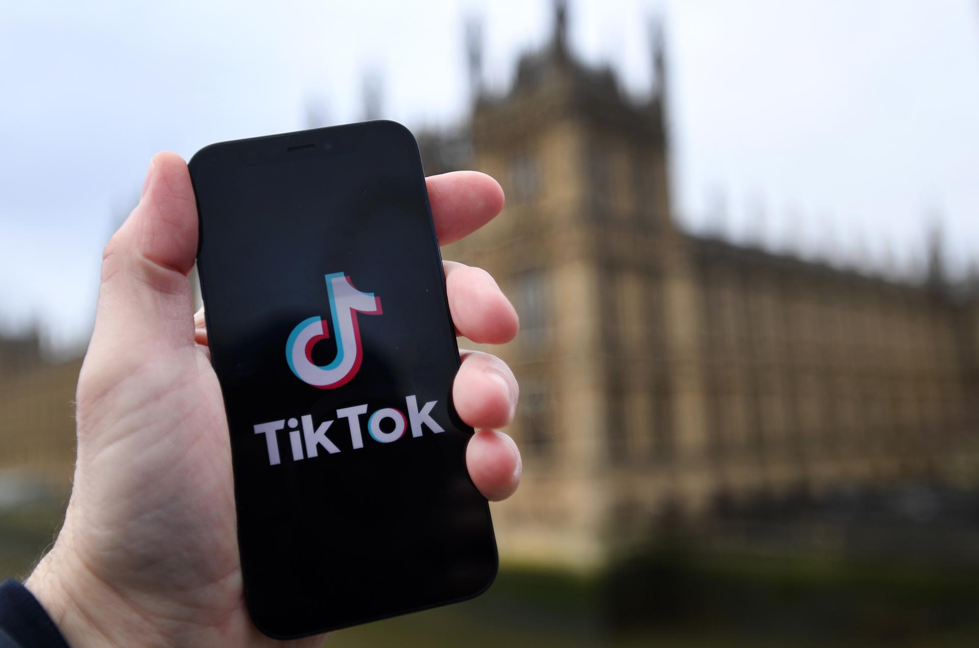 Trump y Xi buscarán «consumar» un pacto para que TikTok funcione legalmente en EE.UU.