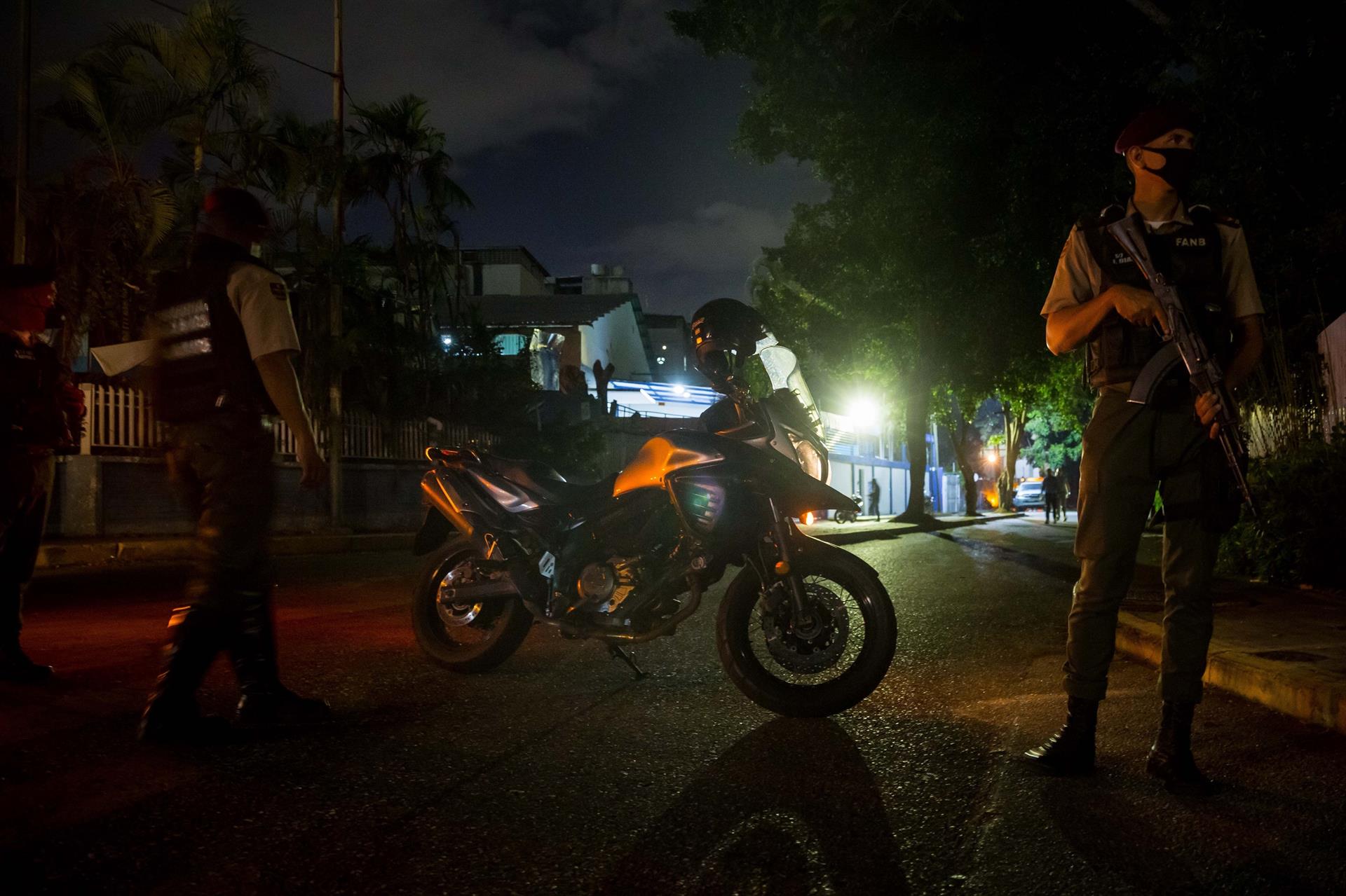La justicia venezolana da otra vuelta de tuerca al embargar al diario El Nacional