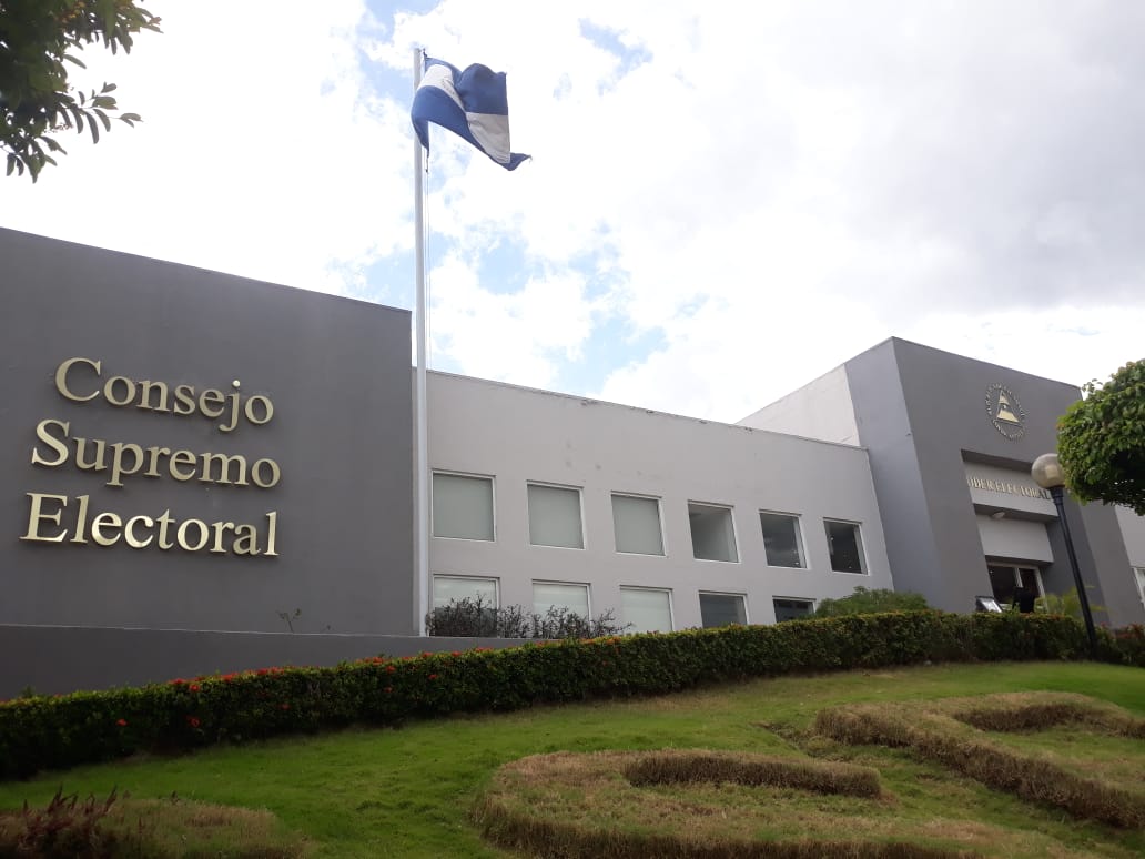 Alcaldes y vicealcaldes del PLC y CxL llaman a la unidad de la oposición mediante una fórmula ganadora