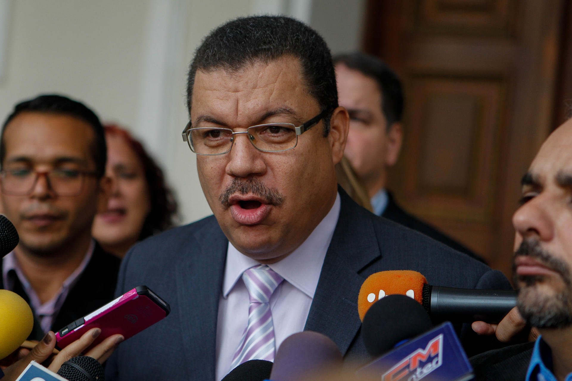 Antichavista dice que venezolanos defenderán «de manera pacífica» el resultado electoral