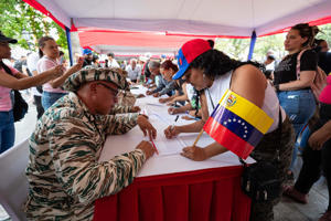 Maduro ordena nueva jornada de alistamiento de milicianos para el próximo viernes y sábado