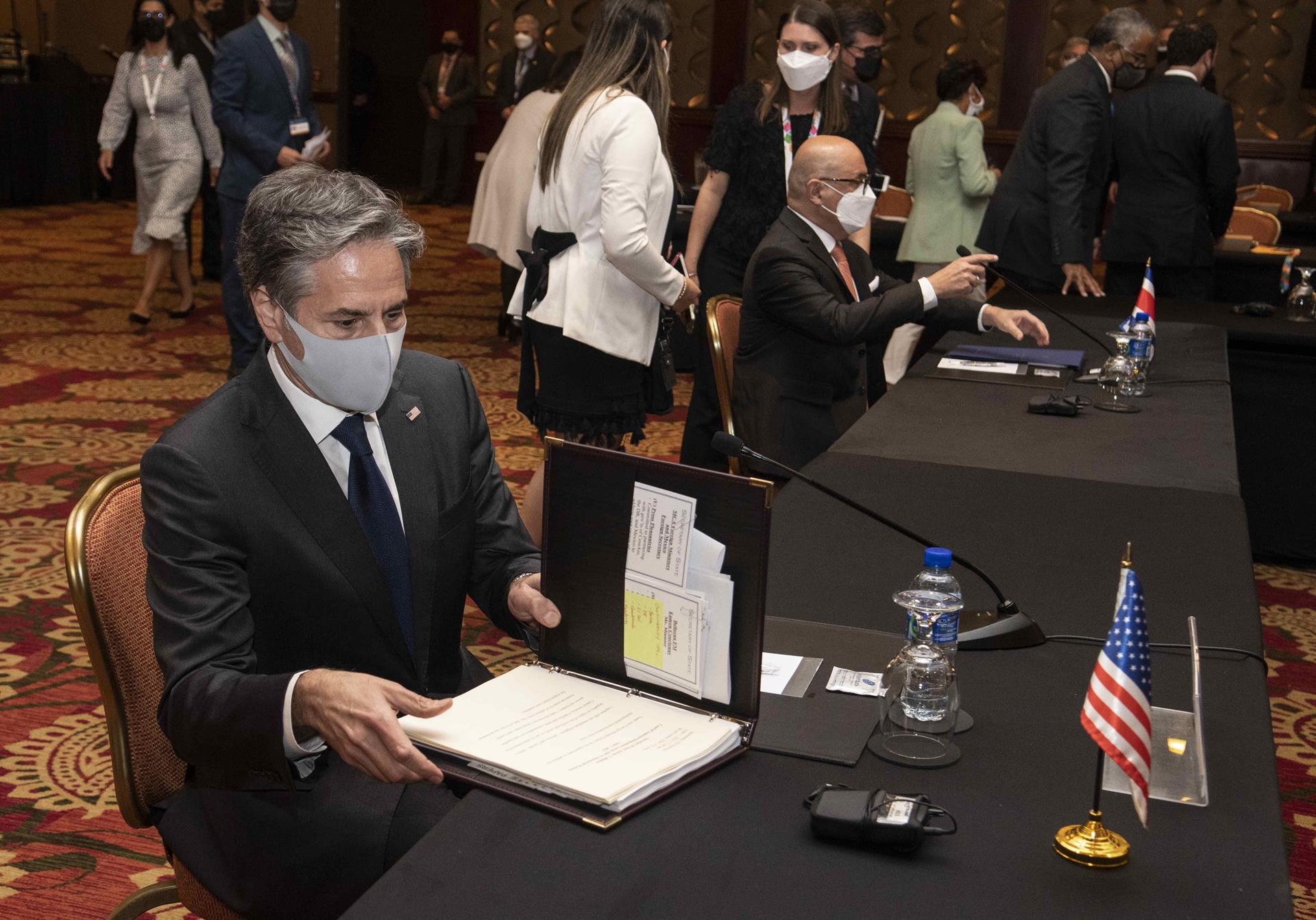 Blinken lamenta que «democracia y derechos humanos» se vean socavados en Centroamérica