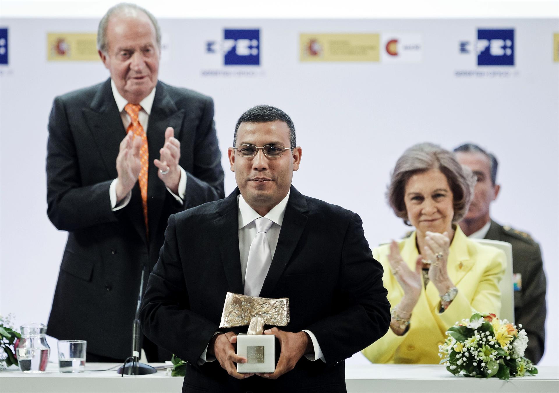En Nicaragua estigmatizan a los periodistas, dice Octavio Enríquez,  ganador del premio Rey de España